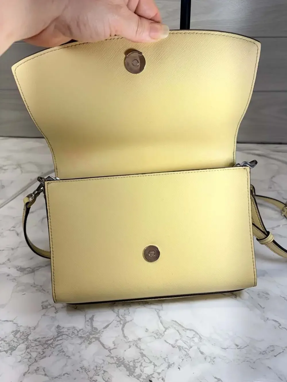 Kate Spade New York Laurel Way Greer Crossbody Bag in Daybreak Yellow
